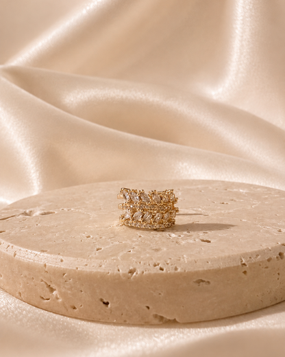 Élora Ear Cuff
