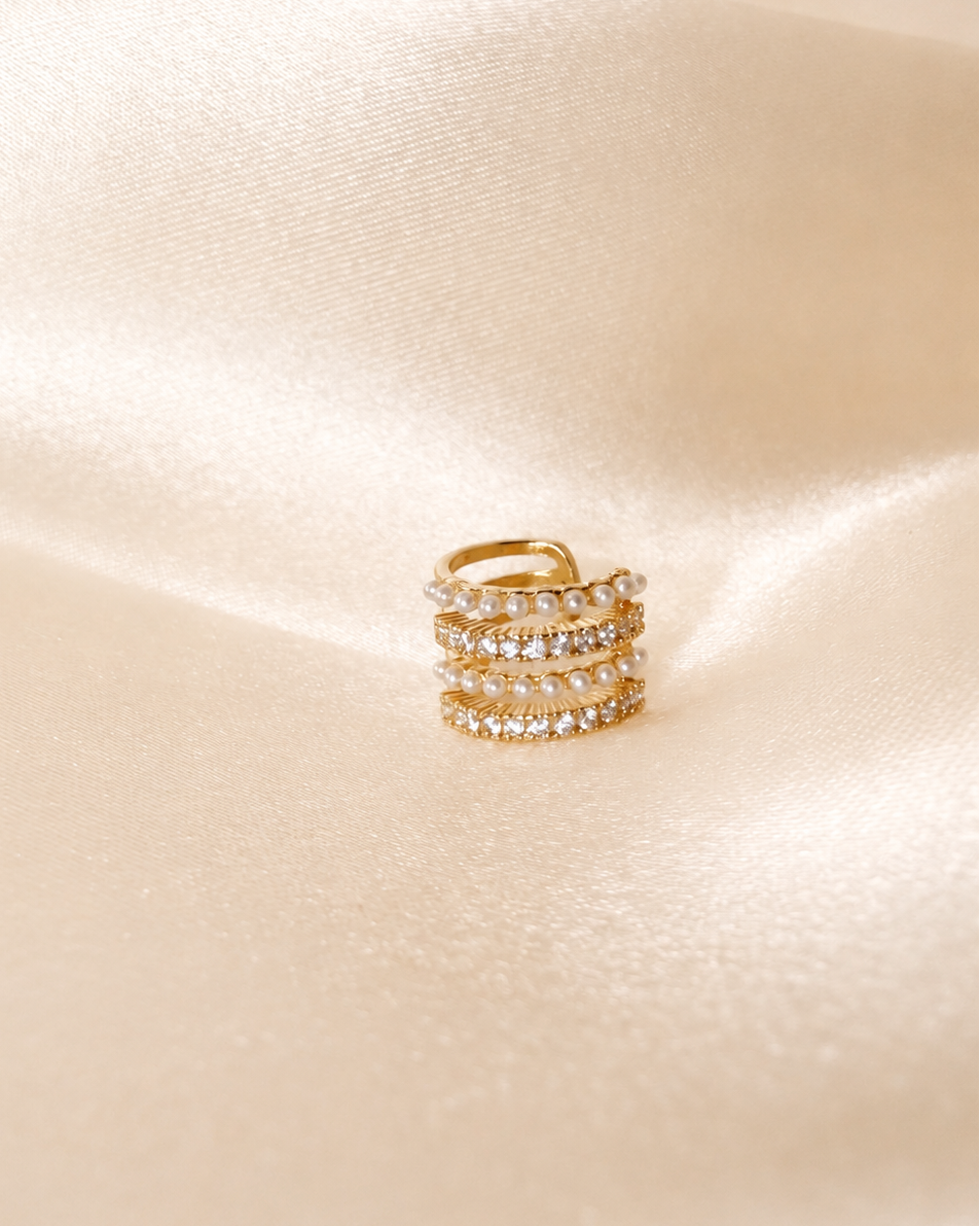 Perla Ear Cuff